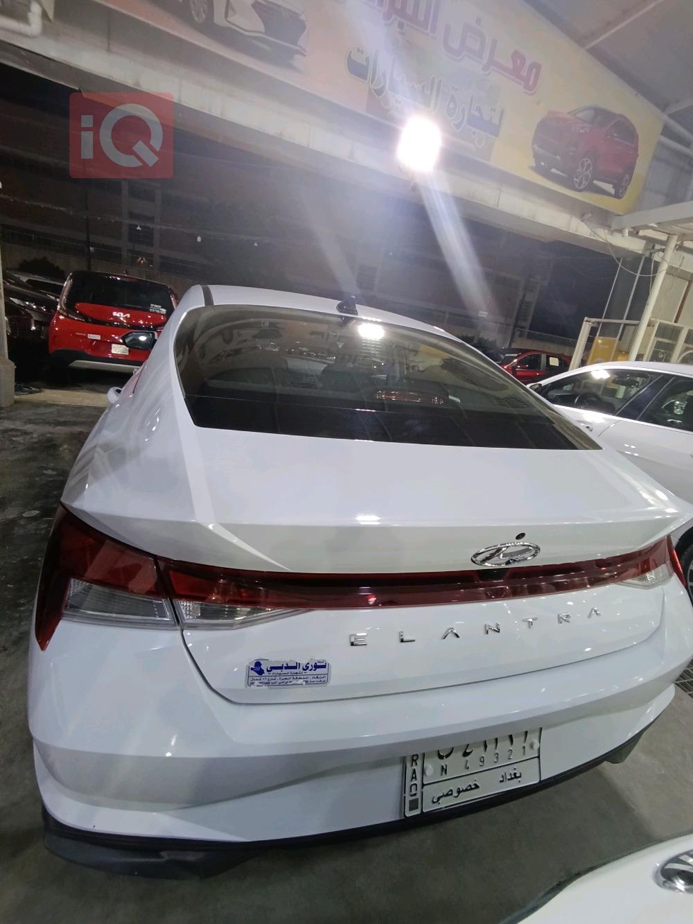 Hyundai Elantra